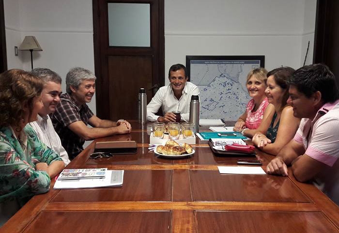 Bucca se reunió con el equipo de Educación