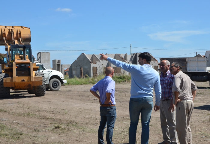 Galli recorrió el barrio Pickelado