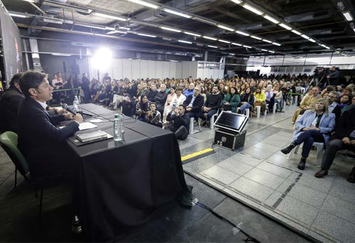 Kicillof encabezó el Encuentro de Educación